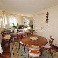 Вилла в центре города в Италии, Варезе, 520 кв.м.