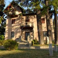 Вилла в Италии, Ломбардия, Варезе