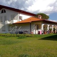 Вилла в Италии, Пиза