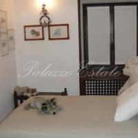 Вилла в Италии, Ломбардия, Варезе, 1000 кв.м.