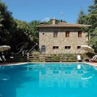 Villa in Italy, Pienza, 640 sq.m.