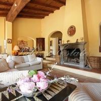Villa in Italy, Trevi nel Lazio, 575 sq.m.