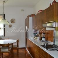 Вилла в центре города в Италии, Варезе