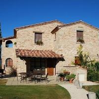 Вилла в Италии, Пьенца, 320 кв.м.