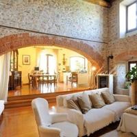 Villa in Italy, Ventimiglia, 560 sq.m.