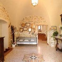 Villa in Italy, Ventimiglia, 560 sq.m.