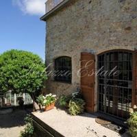 Villa in Italy, Ventimiglia, 560 sq.m.