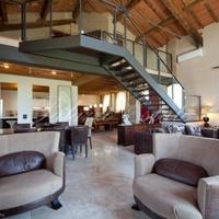 Другое в Италии, Пьенца, 637 кв.м.