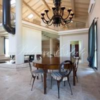 Другое в Италии, Пьенца, 637 кв.м.