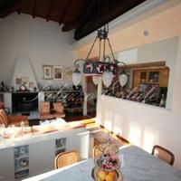 Apartment in Italy, Varese, 240 sq.m.