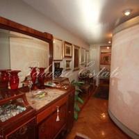 Apartment in Italy, Varese, 240 sq.m.