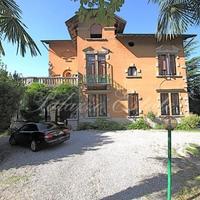Villa in Italy, Varese