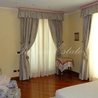 Villa in Italy, Pisa, 600 sq.m.