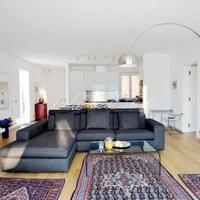 Apartment in the city center, at the first line of the sea / lake in Italy, Varese