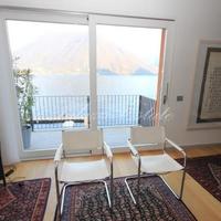 Apartment in the city center, at the first line of the sea / lake in Italy, Varese