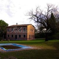 Villa in Italy, Pisa, 300 sq.m.