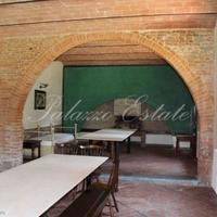 Villa in Italy, Pisa, 300 sq.m.