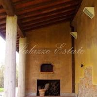 Villa in Italy, Pisa, 300 sq.m.