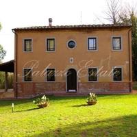Villa in Italy, Pisa, 300 sq.m.