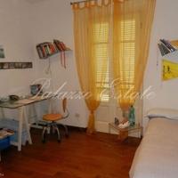 Villa in the city center in Italy, Pisa, 200 sq.m.