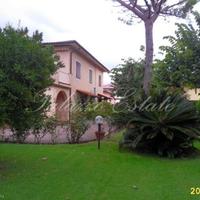 Villa in the city center in Italy, Pisa