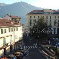 Apartment in the city center in Italy, Varese, 180 sq.m.