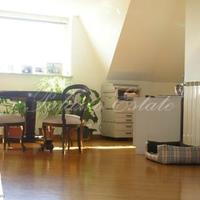 Villa in Italy, Lombardia, Varese, 380 sq.m.