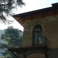 Villa in Italy, Lombardia, Varese, 480 sq.m.
