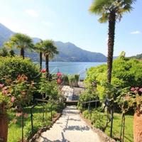 Вилла на первой линии моря/озера в Италии, Варезе