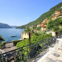 Вилла на первой линии моря/озера в Италии, Варезе