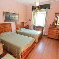 Вилла на первой линии моря/озера в Италии, Варезе