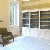 Villa in Italy, Lombardia, Varese, 800 sq.m.