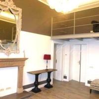 Villa in Italy, Lombardia, Varese, 800 sq.m.