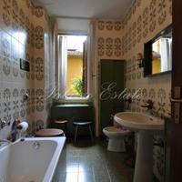 Апартаменты в центре города, на первой линии моря/озера в Италии, Варезе