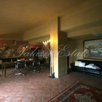 Вилла в Италии, Пьенца