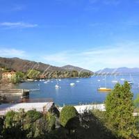 Вилла на первой линии моря/озера в Италии, Варезе