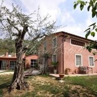 Villa in Italy, Pisa