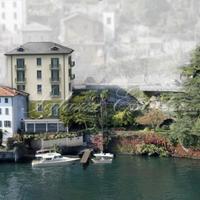 Villa at the first line of the sea / lake in Italy, Varese