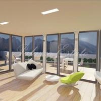 Villa at the first line of the sea / lake in Italy, Varese