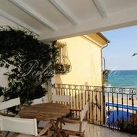 Апартаменты в центре города в Италии, Вентимилья, 80 кв.м.