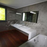 Апартаменты в Италии, Ломбардия, Варезе, 200 кв.м.