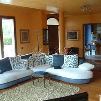 Villa in Italy, Lombardia, Varese, 440 sq.m.
