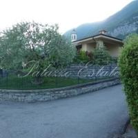 Villa in Italy, Varese, 500 sq.m.