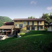 Villa in Italy, Varese, 480 sq.m.