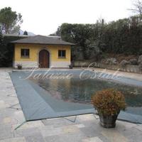 Villa in Italy, Varese, 700 sq.m.