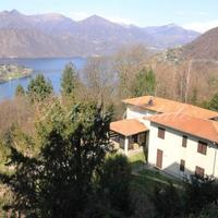 Вилла в Италии, Ломбардия, Варезе, 900 кв.м.