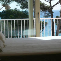 Таунхаус на первой линии моря/озера в Испании, Каталония, Жирона, 175 кв.м.