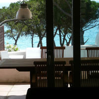 Таунхаус на первой линии моря/озера в Испании, Каталония, Жирона, 175 кв.м.