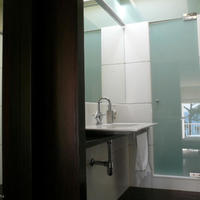 Таунхаус на первой линии моря/озера в Испании, Каталония, Жирона, 175 кв.м.