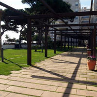 Apartment at the first line of the sea / lake in Spain, Catalunya, Girona, 65 sq.m.